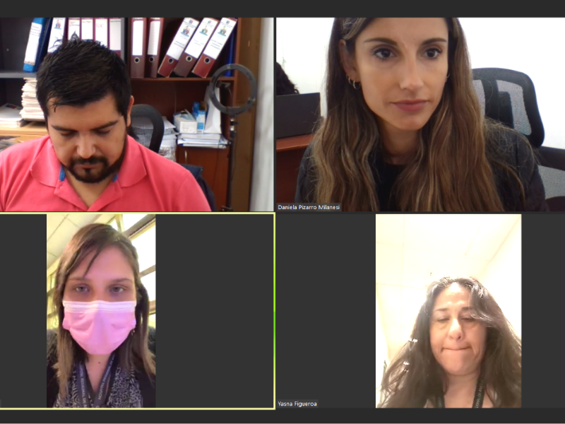 Unidad de Adultos Mayores de la Región de Arica y Parinacota, se reúne con profesionales del Hospital Regional