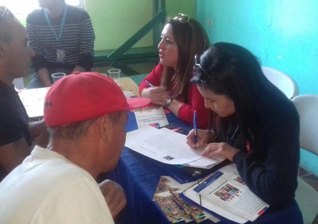 Consultorio Jurídico Móvil del Tamarugal participa en Tu Gobierno Presente en La Tirana