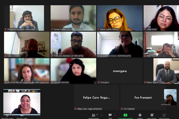 Antofagasta: "La niñez y la adolescencia se defiende" de Antofagasta, realizó charla informativa a integrantes de la RAV