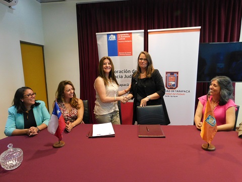 Suscriben Convenio: Universidad de Tarapacá, sede Iquique y CAJTA