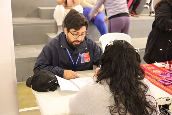 Abogado de Migración de Tarapacá participa en Operativo de despliegue de Servicios Públicos