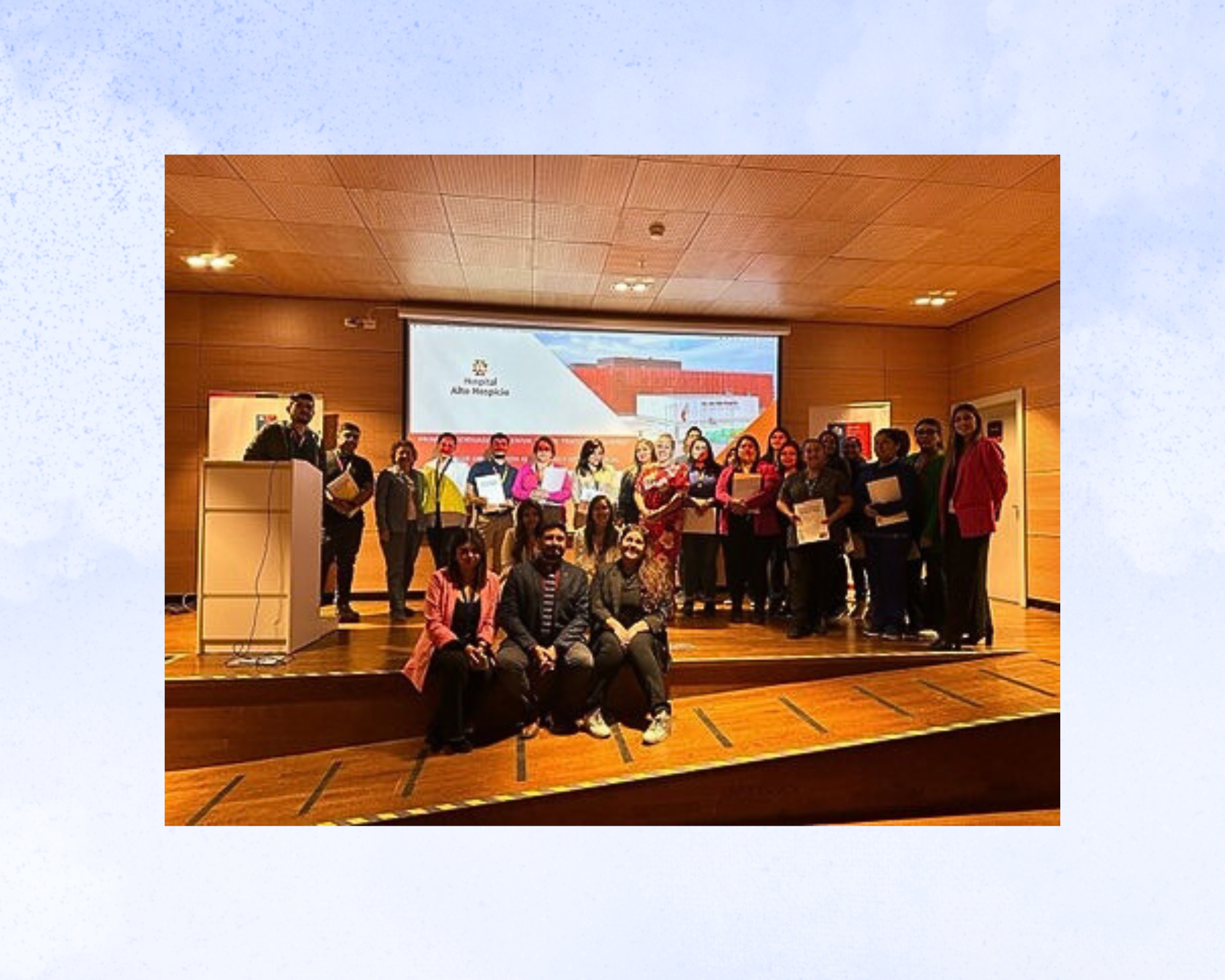 Unidad Adulto Mayor de Tarapacá realiza charla a funcionario/as del Hospital de Alto Hospicio sobre “Buen Trato al Usuario”