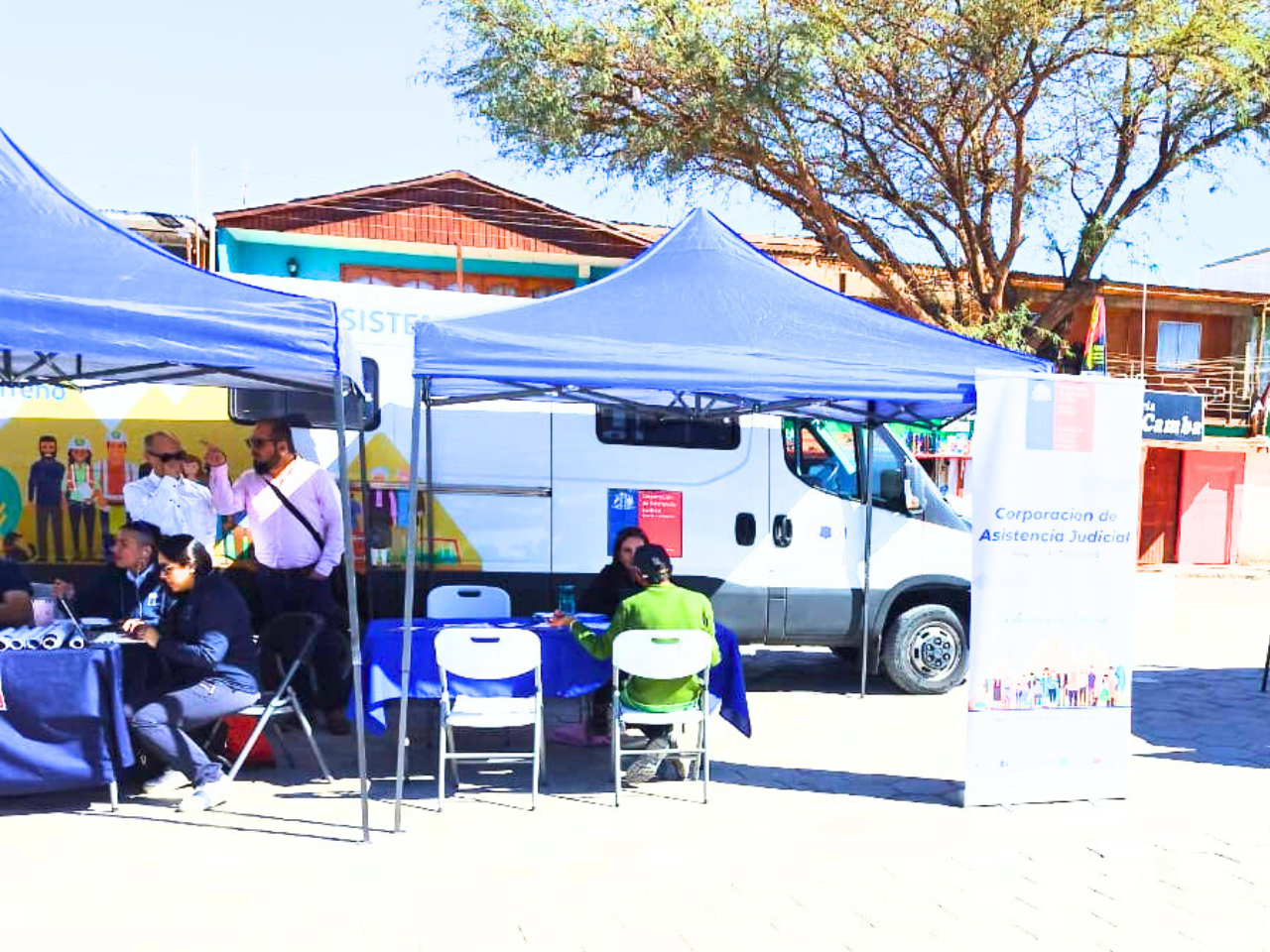 Consultorio Jurídico Móvil del Tamarugal participa en Gobierno en Terreno en la localidad de La Tirana