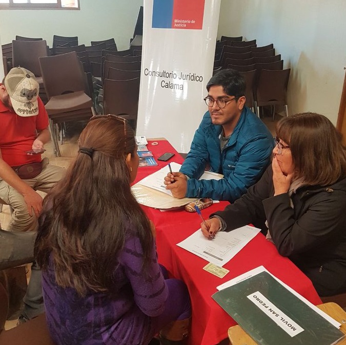 Consultorio Jurídico Calama Entrega Atención en Gobierno Presente
