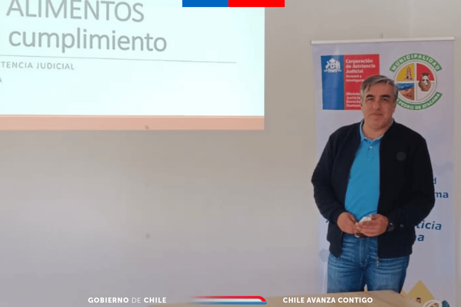 Móvil de San Pedro de Atacama realizó taller sobre cobro de pensiones alimenticias