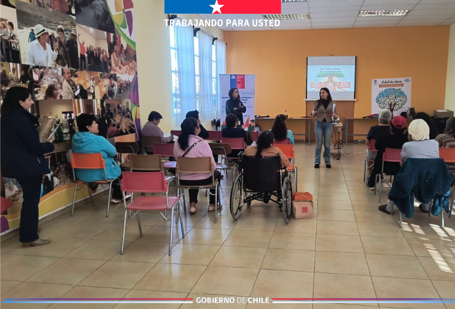 Mejillones:: CAJTA desarrolla taller sobre derechos hereditarios y familia para personas mayores
