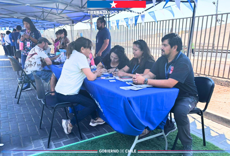 CAJTA en Plaza de Justicia en CESFAM Rosa Vascop de Arica