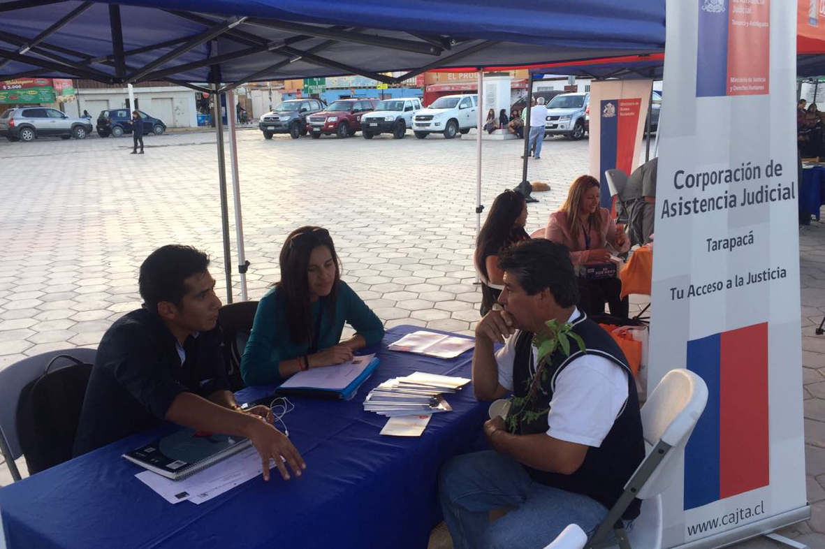 CAJTA brinda acceso a la justicia en Gobierno en Terreno desarrollado en la localidad de La Tirana