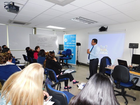 Oficina de Defensa Laboral de Tarapacá ofrece charla sobre derechos fundamentales a trabajadores de la salud municipal