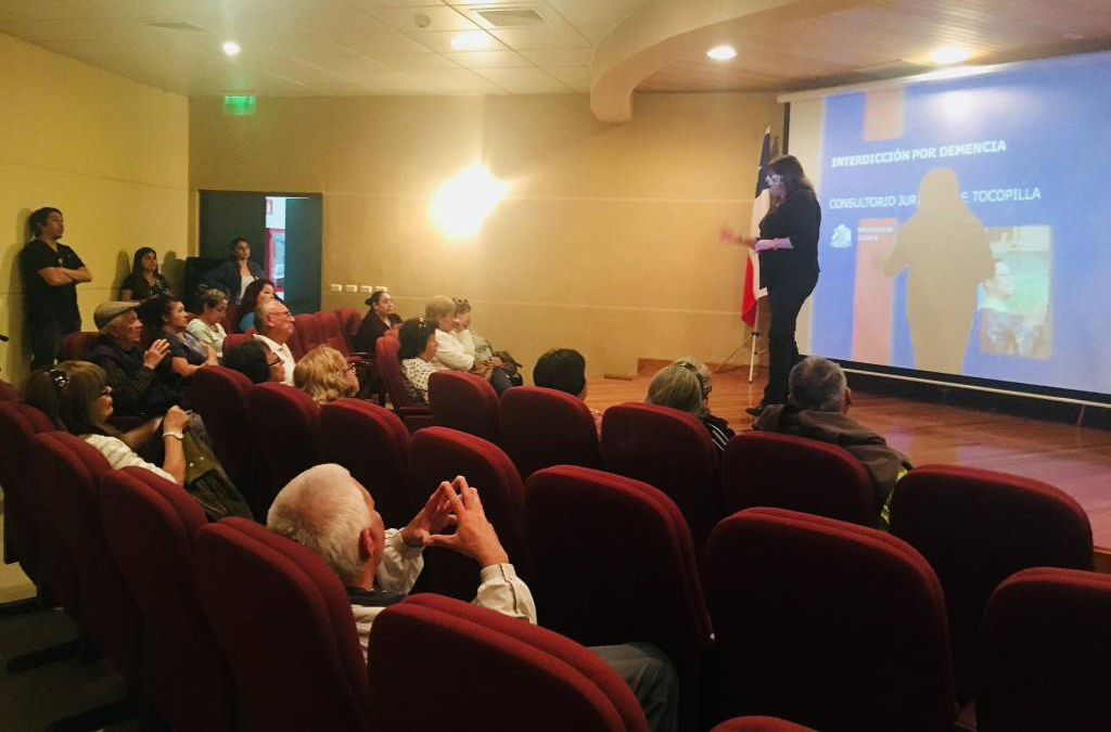 La CAJTA realiza charla en Hospital Marcos Macuada de Tocopilla