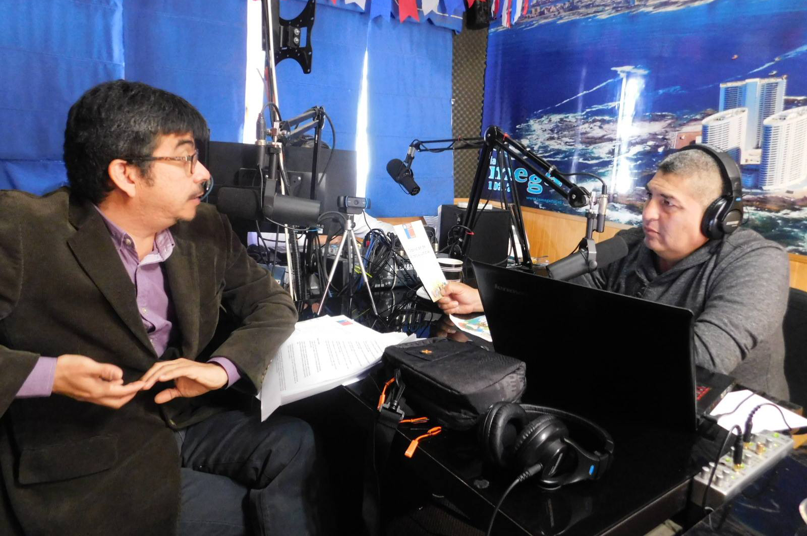 Difunden Día Nacional de la Justicia en Radio La Mega de Iquique