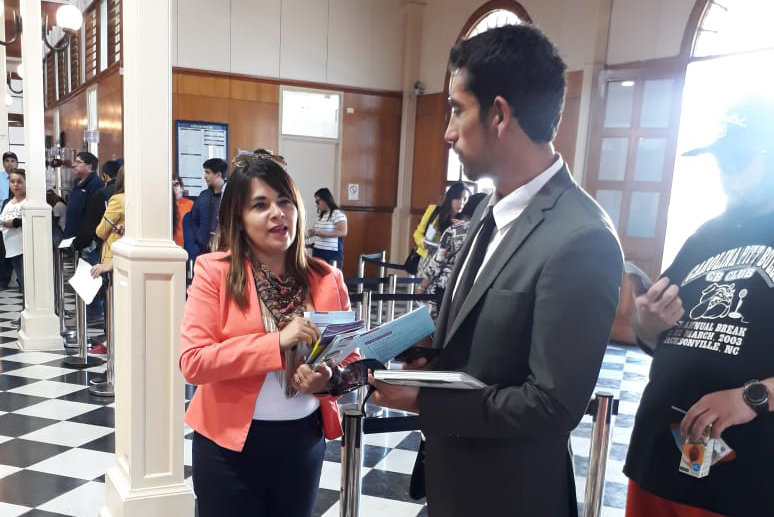 El Programa Mi Abogado de Tarapacá realizó una jornada de distribución de dípticos