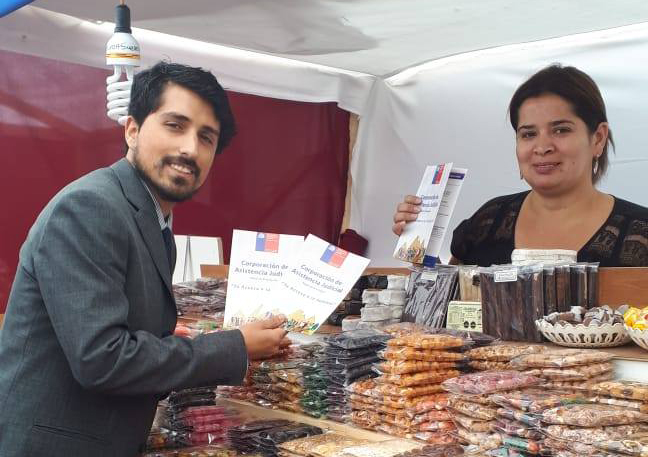 Se distribuyó material gráfico informativo en la Plaza de Armas de Tocopilla