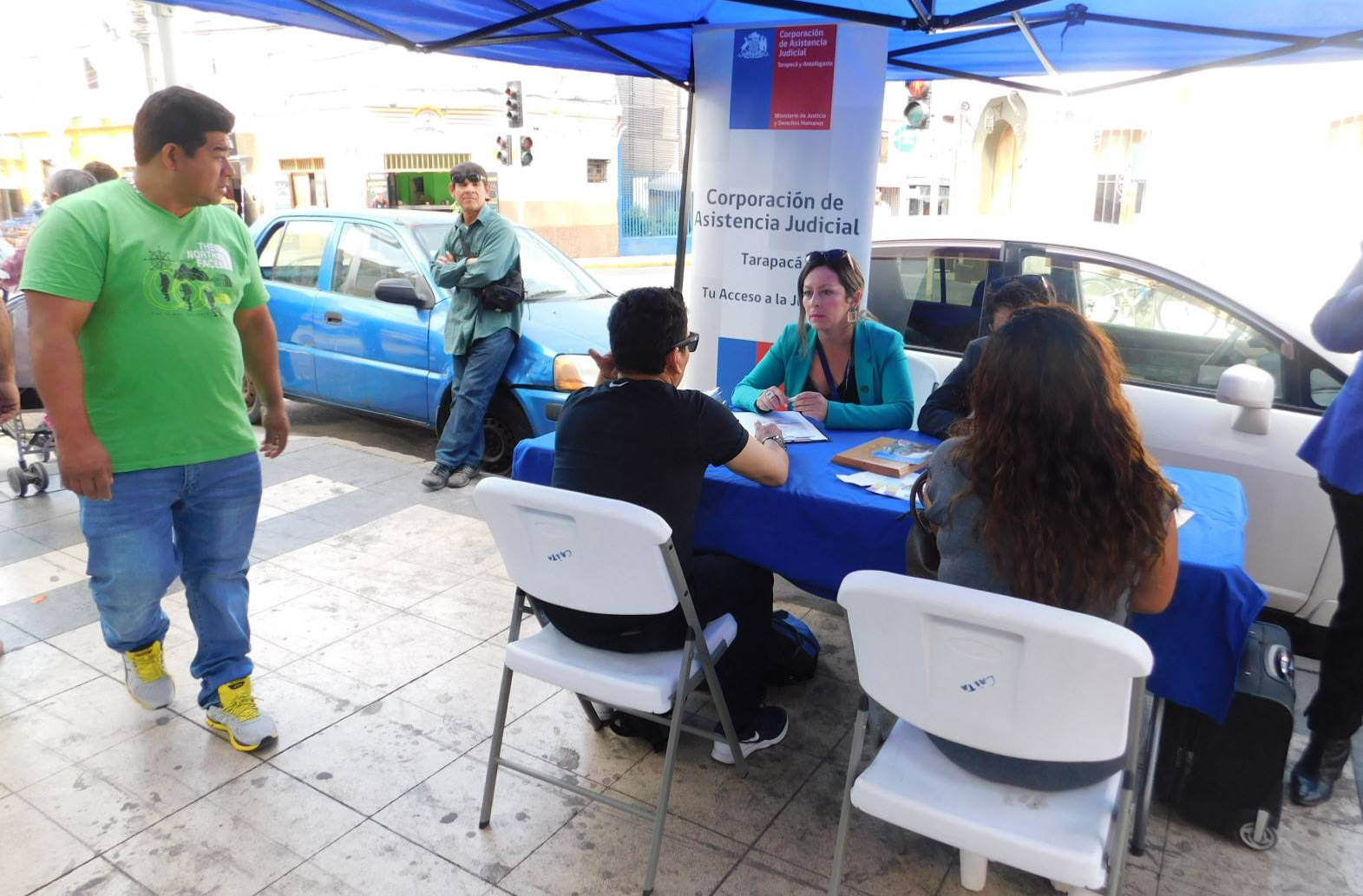 Campaña “Conoce los derechos de familia” en Iquique