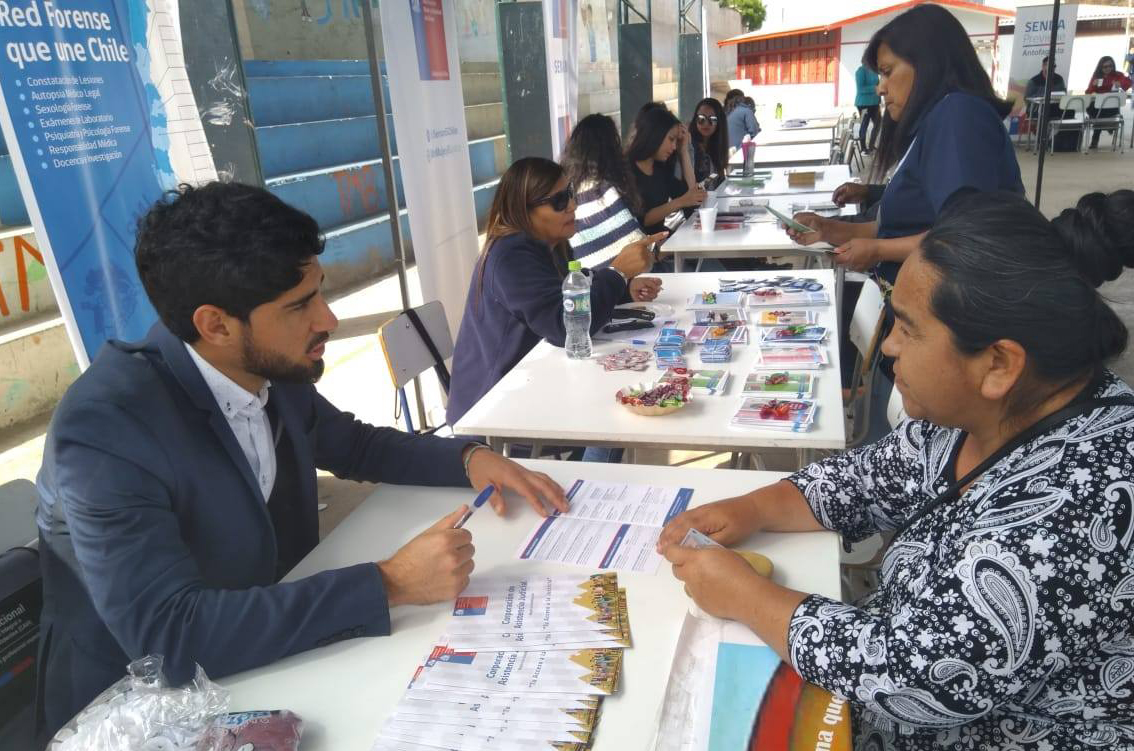 CAVI de Antofagasta participa en Plaza Ciudadana