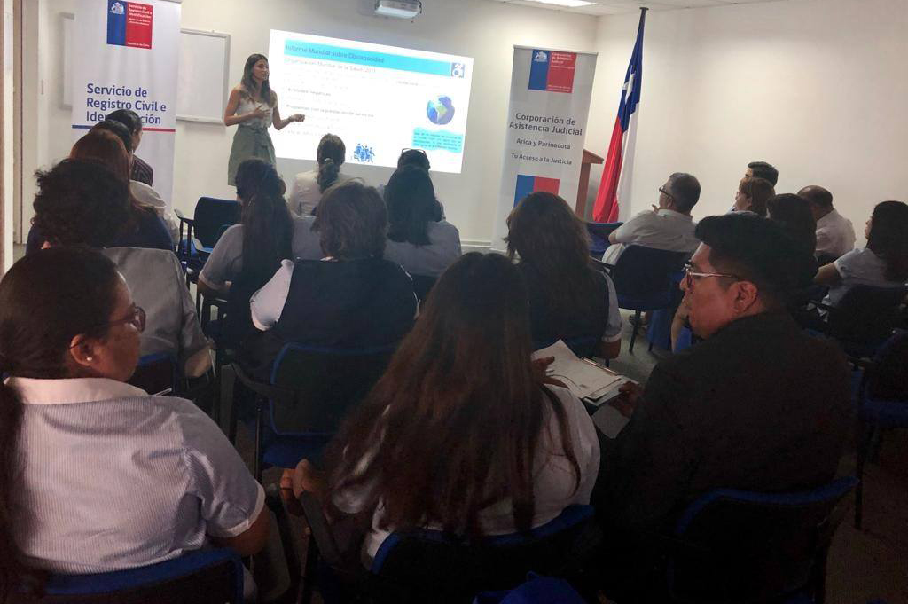 Realizan capacitación sobre derechos de las personas con discapacidad a funcionarios del Registro Civil e Identificaciones de Arica