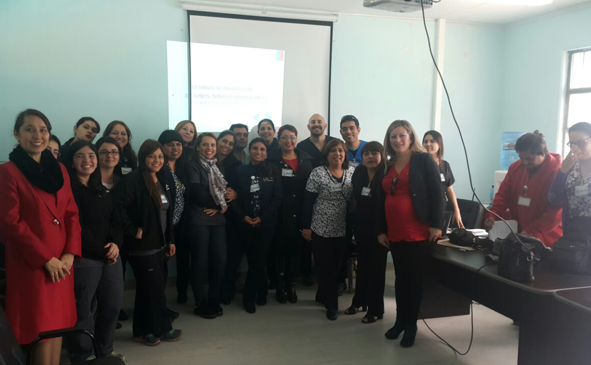 CAVI y Centro de Familia de Tarapacá Difunden el Derecho en Terreno