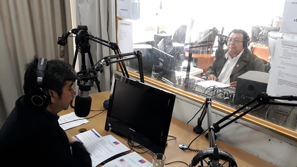 Director Regional de Tarapacá presente en Radio municipal de Iquique