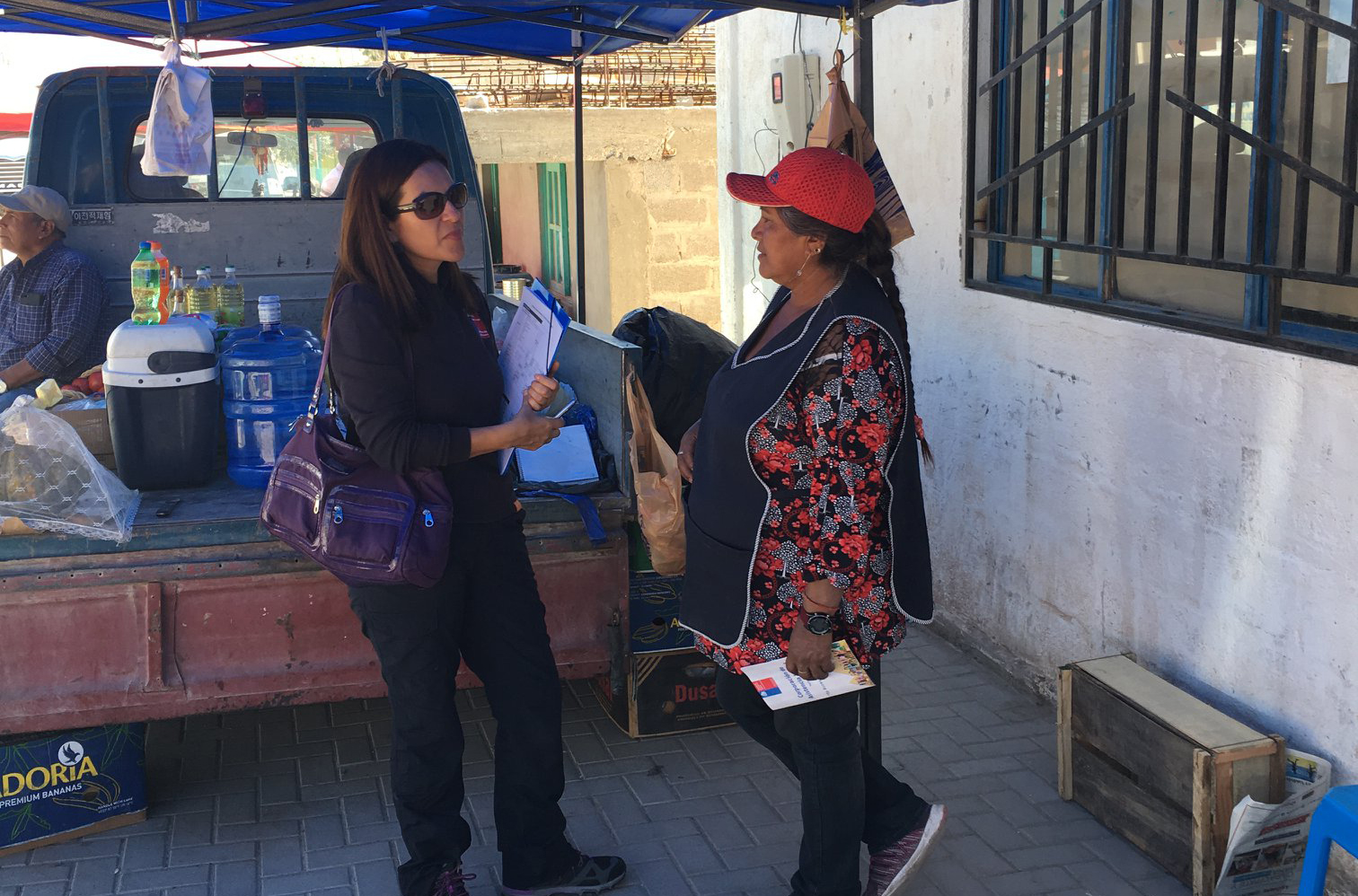 Consultorio Jurídico Móvil del Tamarugal presente en localidades de Pachica y Macaya